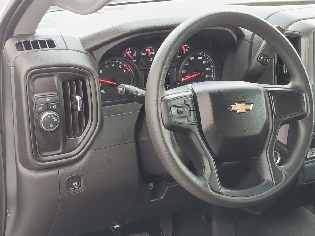 Used 2024 Chevrolet Silverado 1500 Custom w/ Turbomax Blackout Package image 18