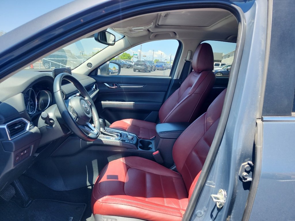 Used 2024 MAZDA CX-5 Carbon Edition AWD/4WD image 16