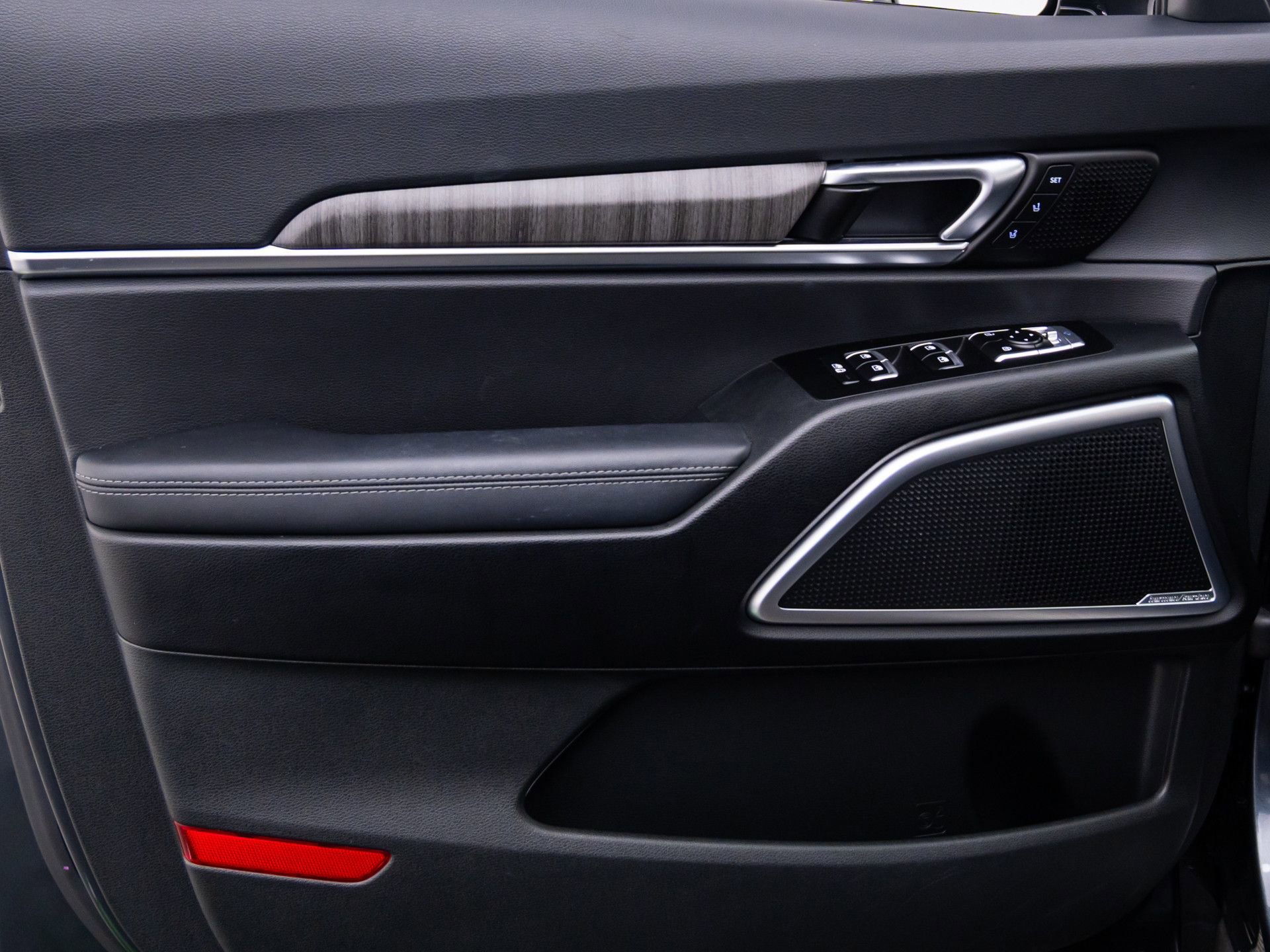 Used 2023 Kia Telluride SX image 13