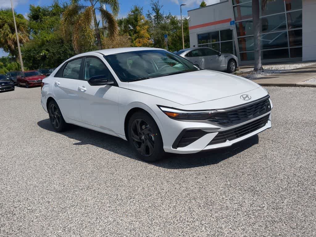 New 2026 Hyundai Elantra Sport FWD image 9