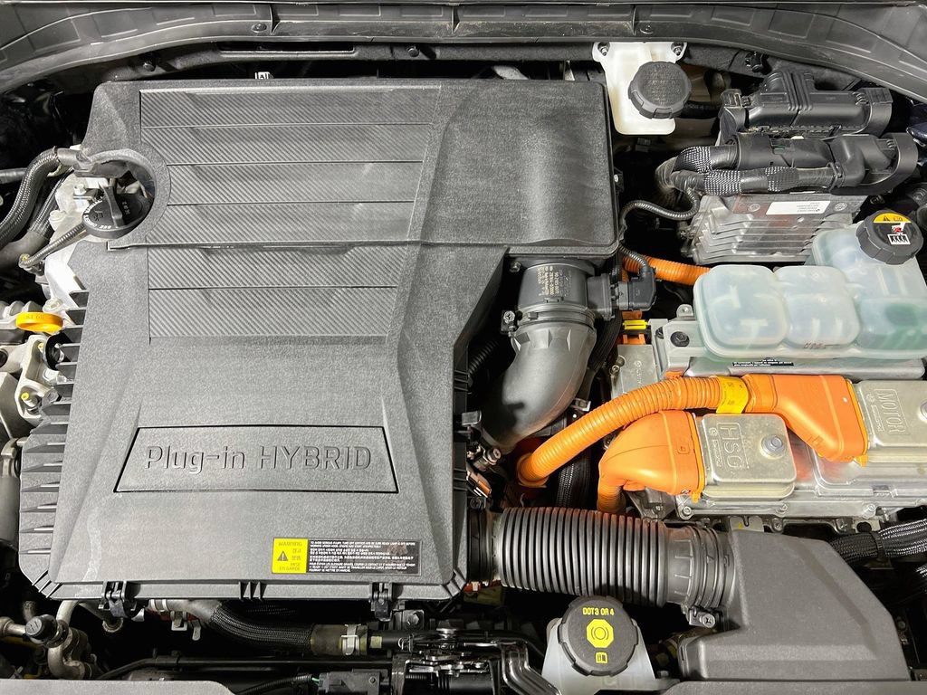 Used 2018 Kia Niro EX Premium FWD image 27