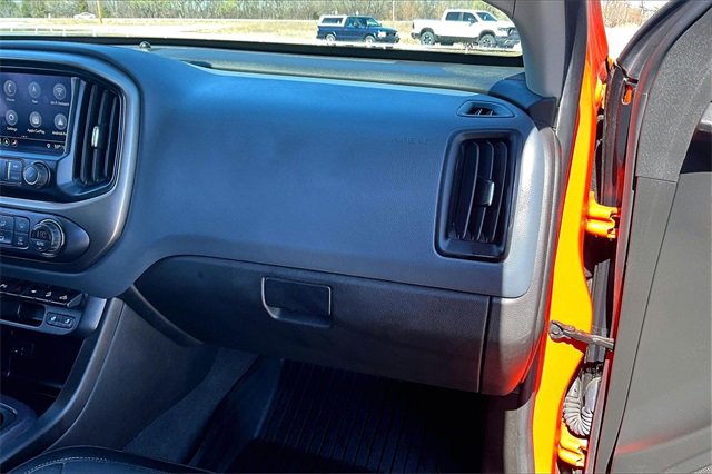 Used 2021 Chevrolet Colorado Z71 w/ Safety Package image 27