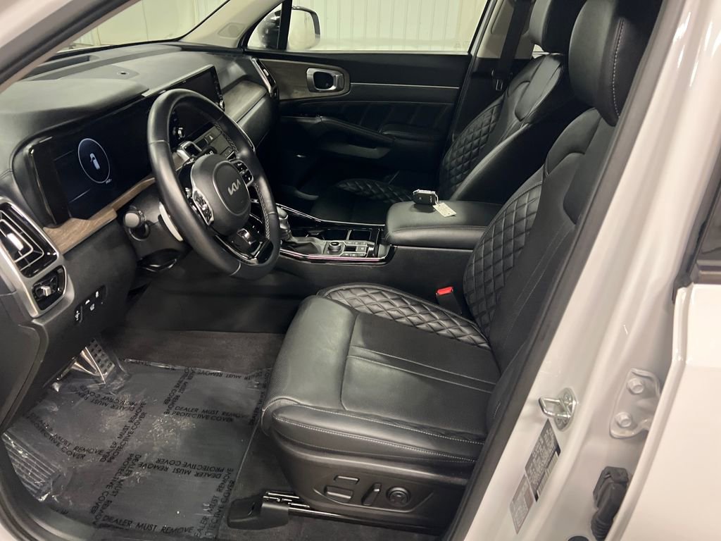 Used 2023 Kia Sorento SX Prestige AWD/4WD image 12