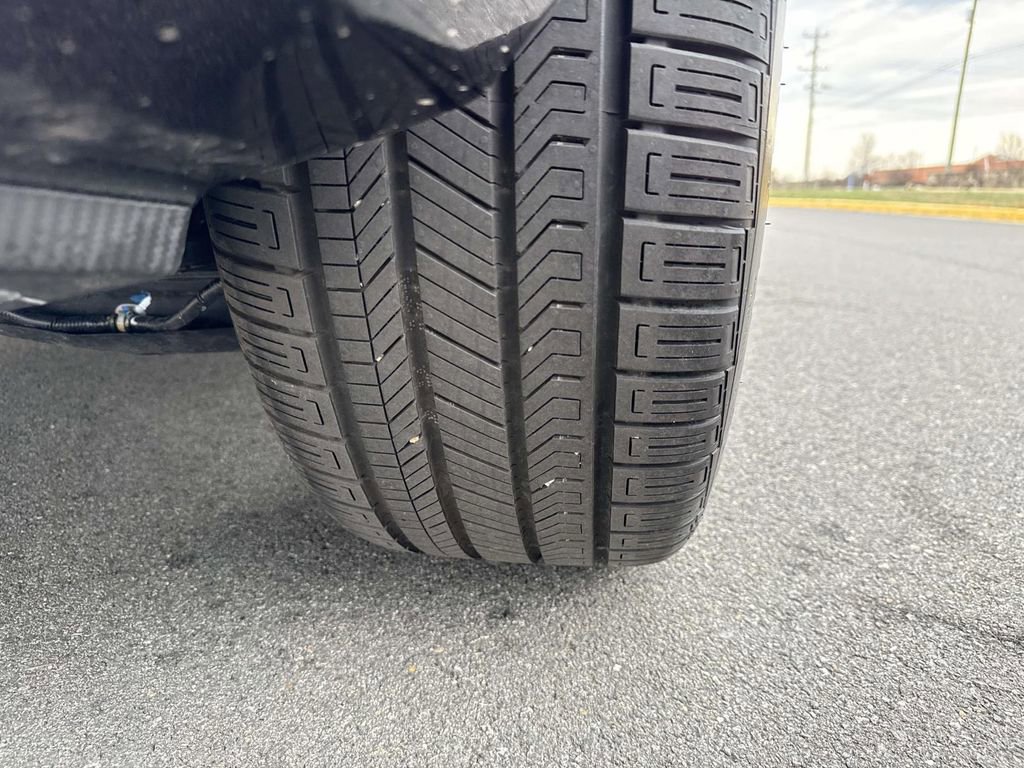 Used 2024 Chevrolet Equinox EV RS image 17