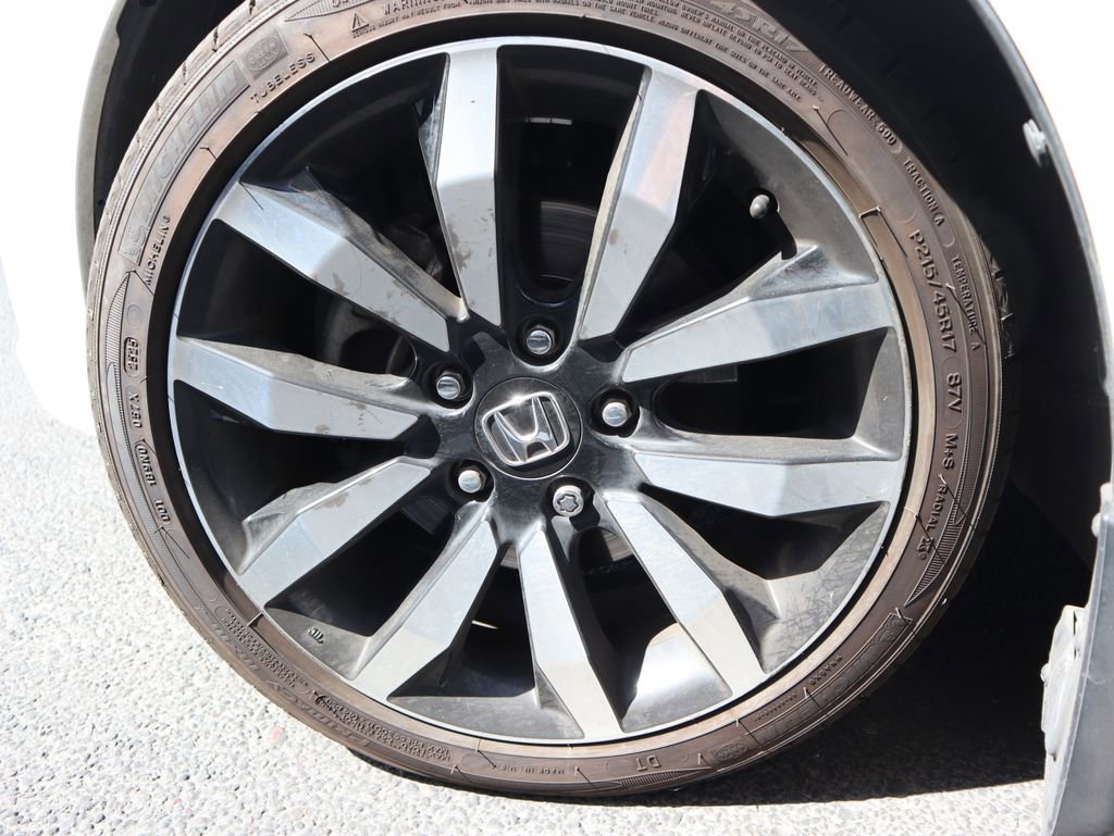 Used 2015 Honda Civic EX-L image 17