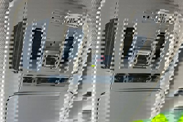 Used 2021 Toyota Highlander Limited image 38