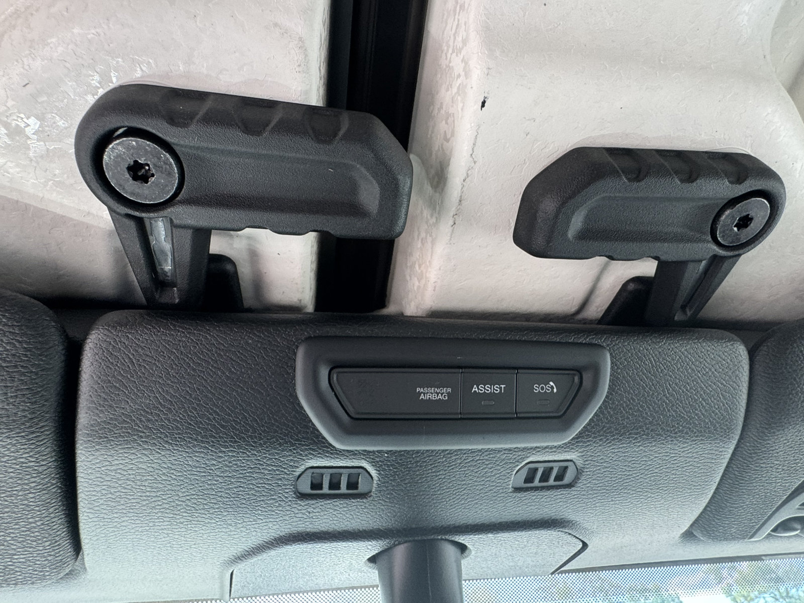 Used 2022 Jeep Wrangler Unlimited Rubicon AWD/4WD image 25