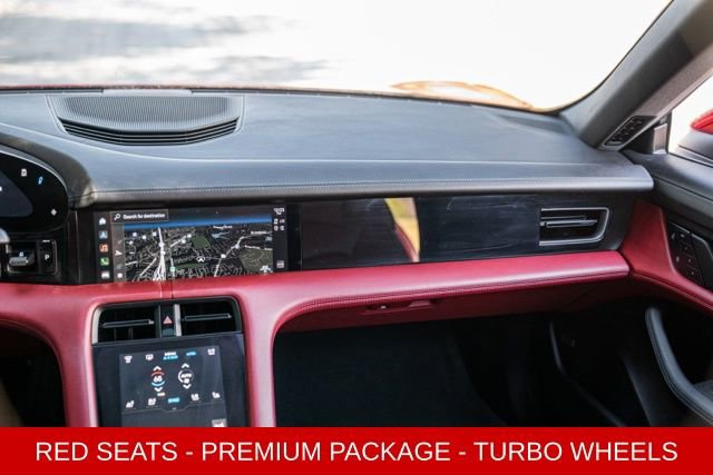 Used 2024 Porsche Taycan image 27