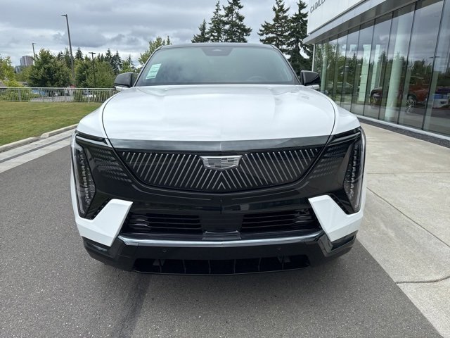 New 2025 Cadillac Escalade IQ Sport 2 w/ LPO, ONYX Package image 4