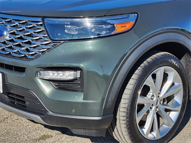 Used 2023 Ford Explorer Platinum w/ Technology Package image 8