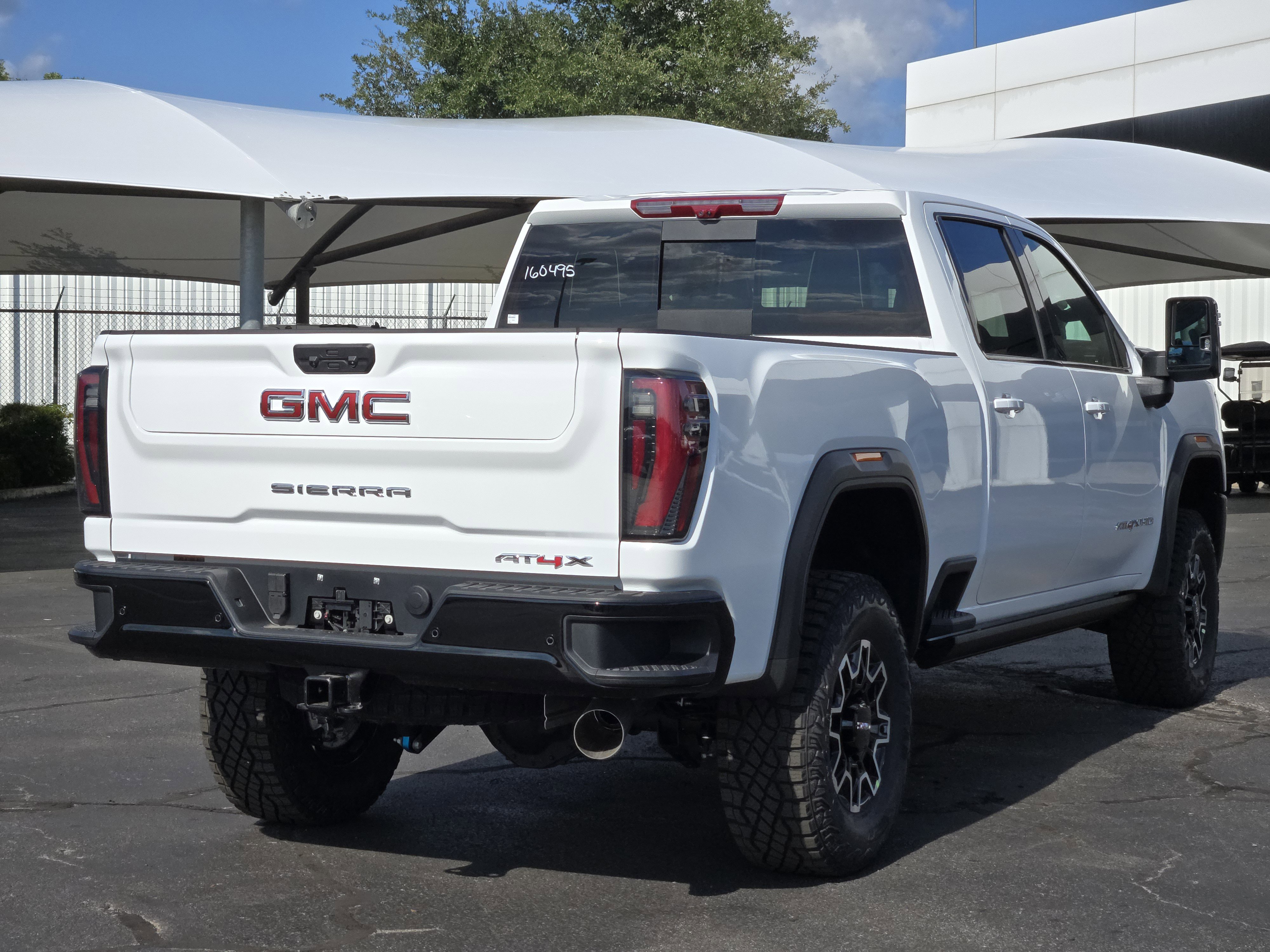 New 2026 GMC Sierra 2500 AT4X image 4