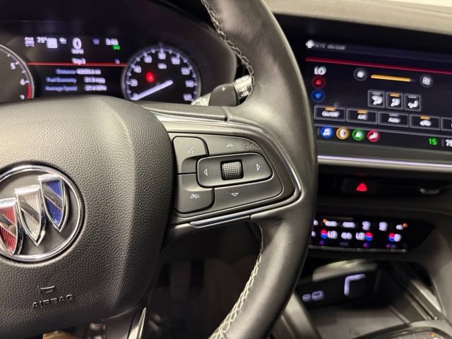 Used 2023 Buick Envision Avenir AWD/4WD image 19