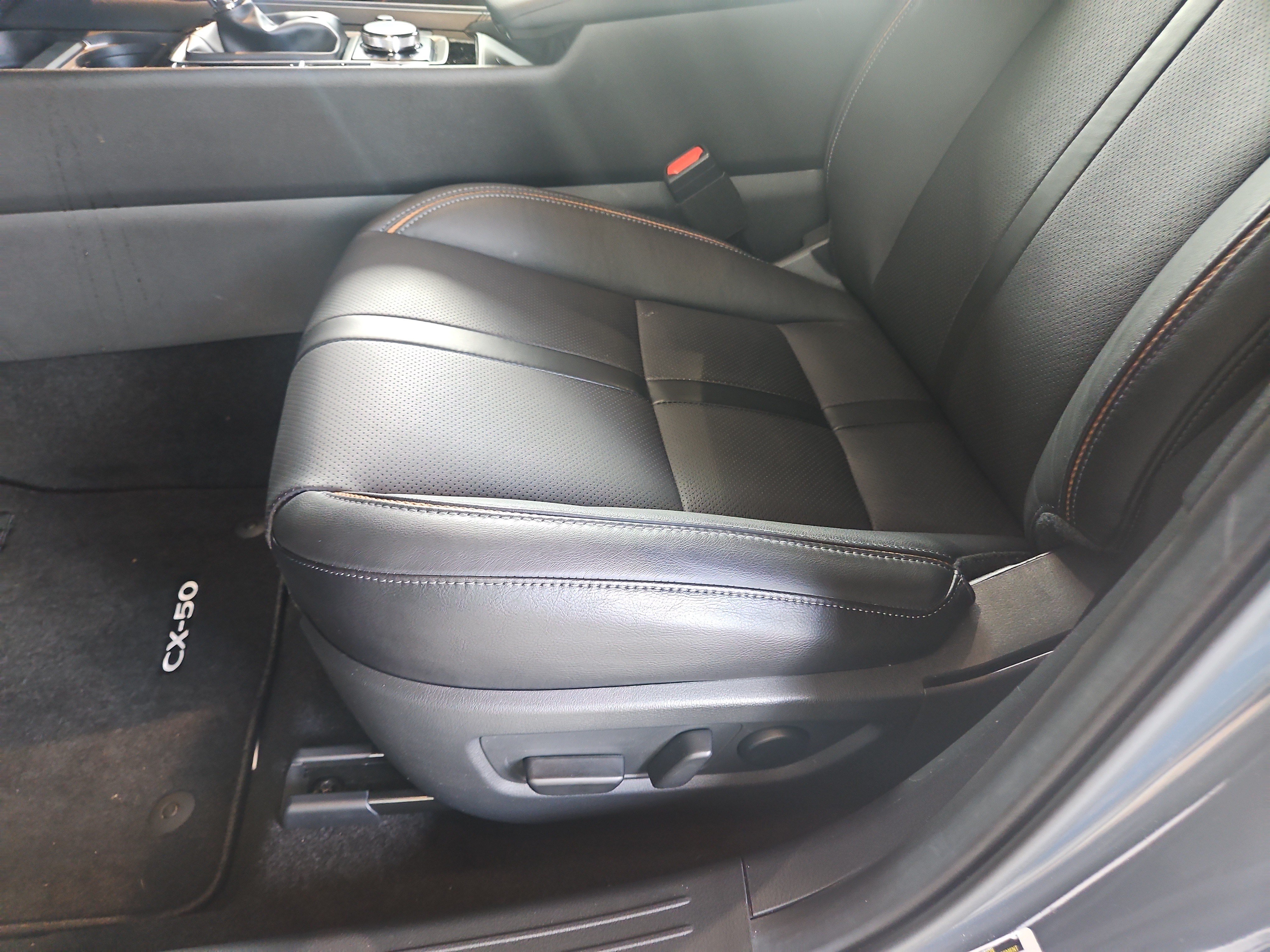 Certified 2026 MAZDA CX-50 AWD 2.5 S w/ Weather Package image 19