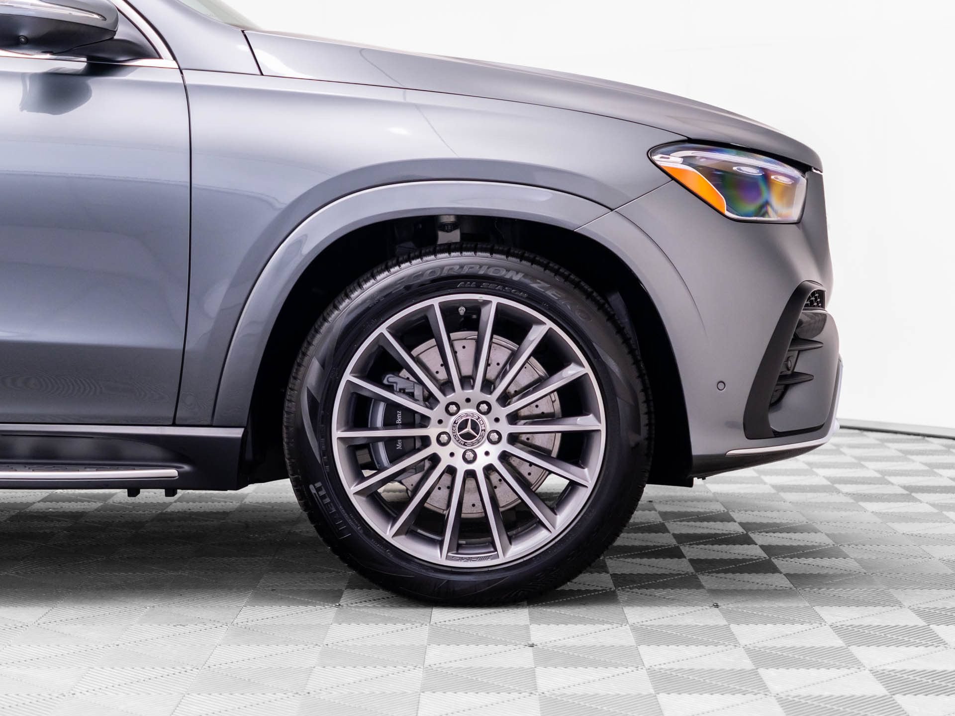 New 2026 Mercedes-Benz GLE 450 4MATIC image 39