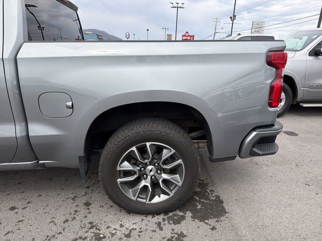 Used 2025 Chevrolet Silverado 1500 RST AWD/4WD image 11