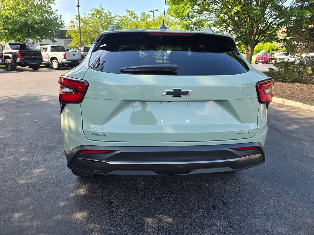 Used 2025 Chevrolet Trax ACTIV w/ Driver Confidence Package FWD image 6