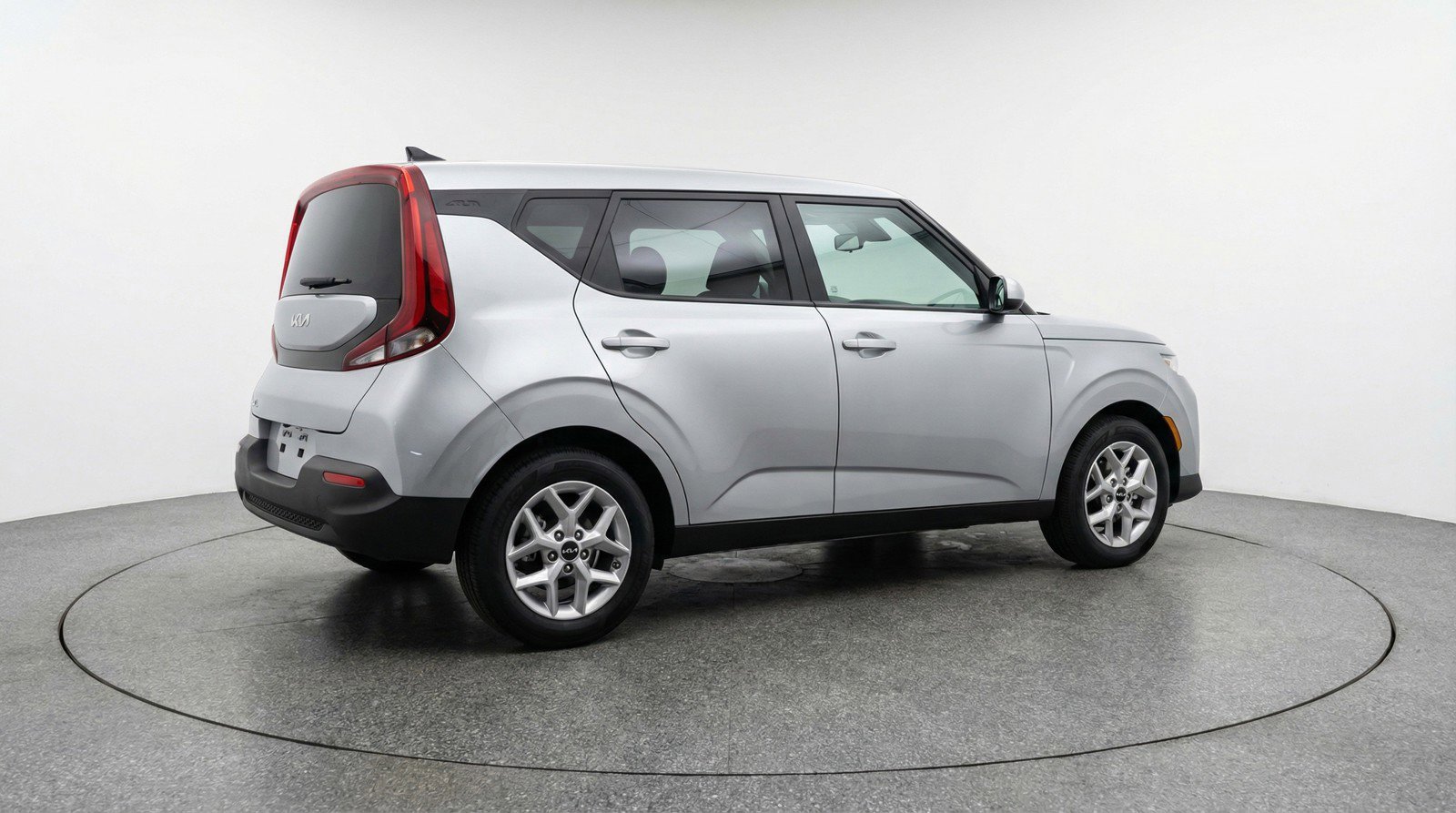 Used 2025 Kia Soul LX w/ LX Technology Package image 7