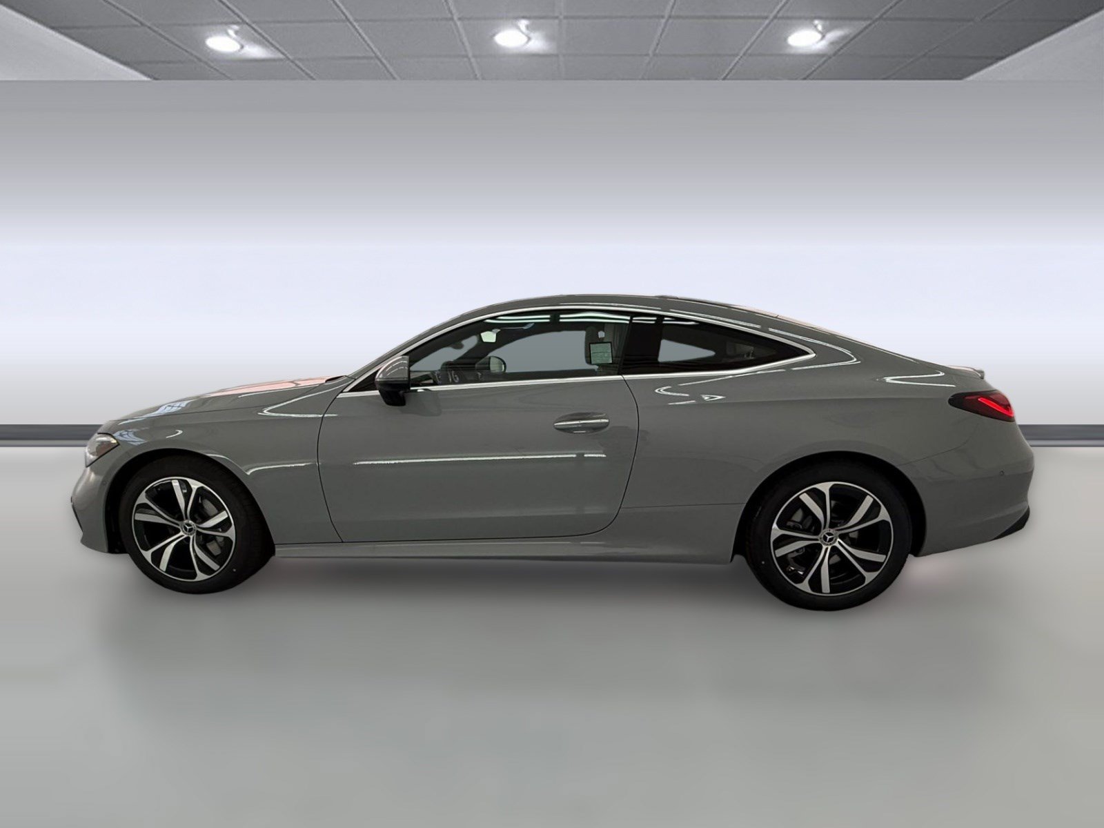 New 2026 Mercedes-Benz CLE 300 4MATIC Coupe image 2