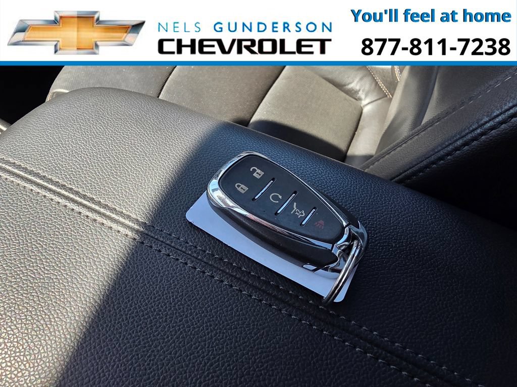 Used 2018 Chevrolet Equinox Premier AWD/4WD image 35