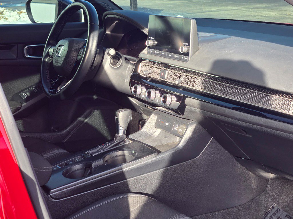 Used 2023 Honda Civic Sport image 7