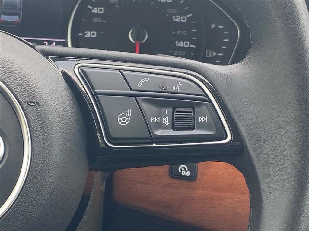 Used 2023 Audi A4 2.0T Premium w/ Convenience Package image 7