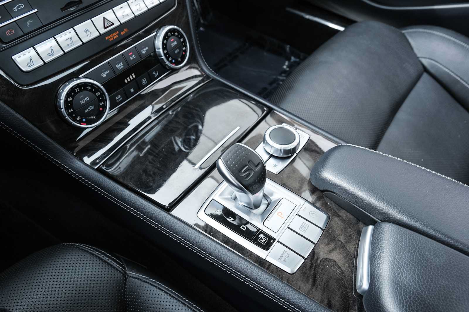 Used 2017 Mercedes-Benz SL 450 image 32