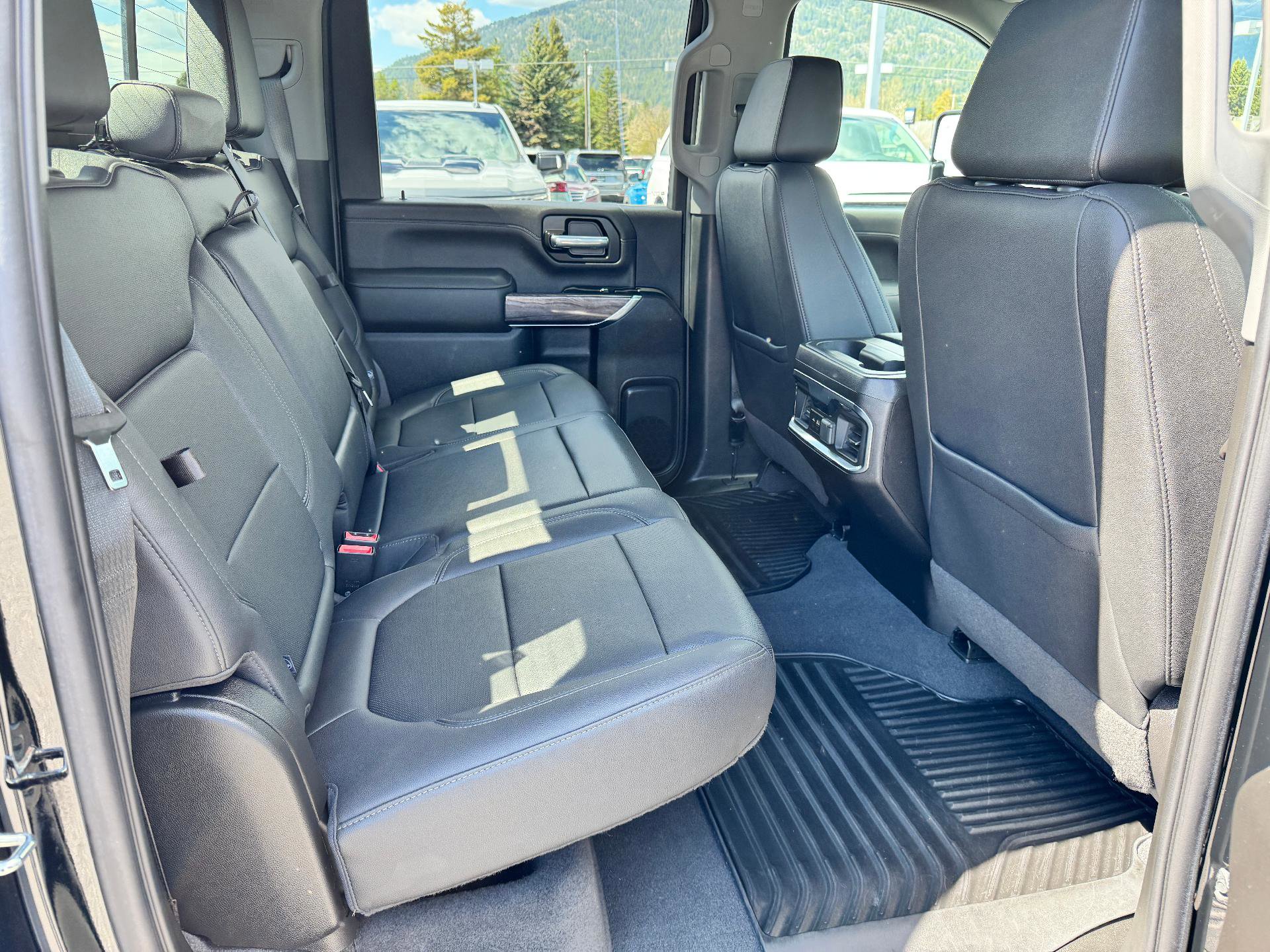Used 2022 Chevrolet Silverado 2500 LTZ w/ LTZ Plus Package AWD/4WD image 20