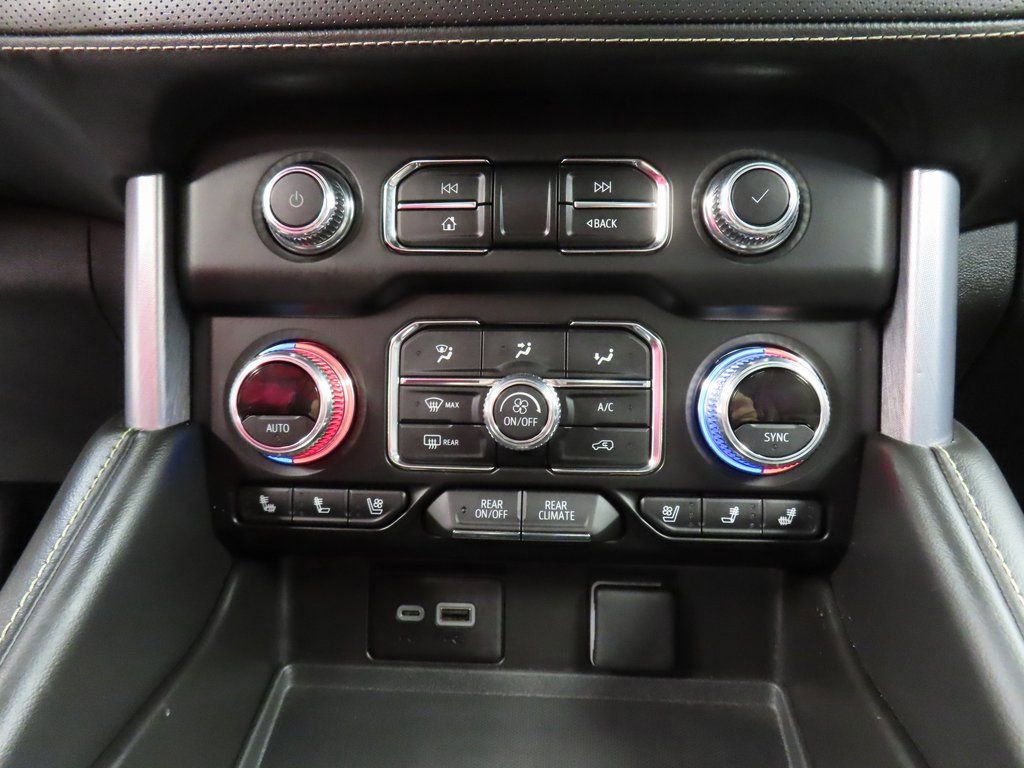 Used 2024 GMC Yukon XL SLT w/ SLT Premium Package image 52