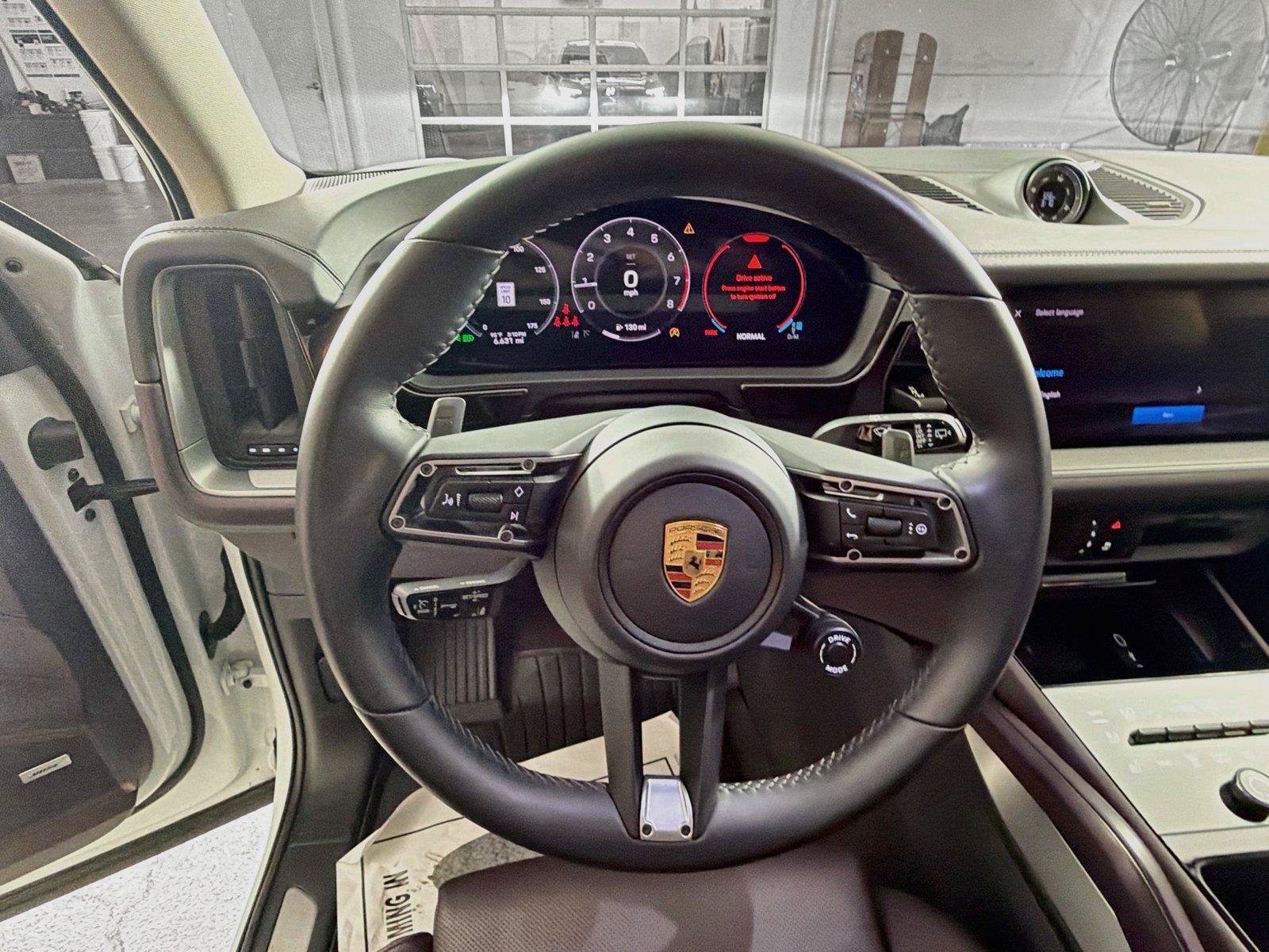 Certified 2026 Porsche Cayenne AWD/4WD image 20