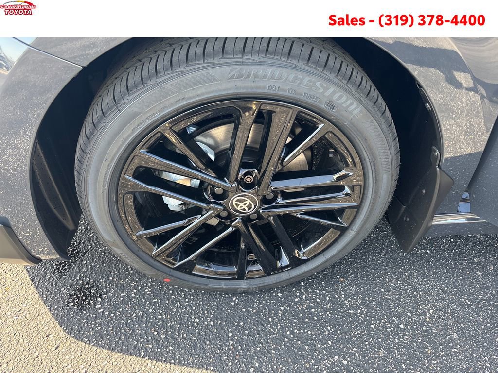 New 2026 Toyota Camry Hybrid image 26