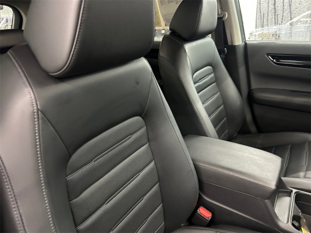 Used 2024 Honda CR-V EX-L image 16
