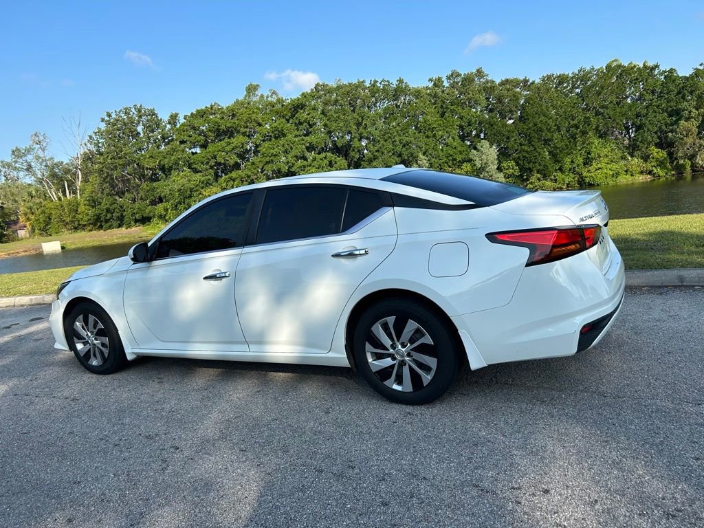 Used 2019 Nissan Altima 2.5 S FWD image 3