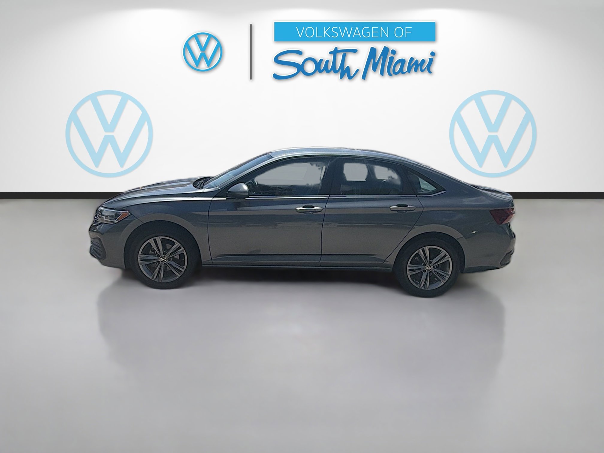 Used 2022 Volkswagen Jetta SE FWD image 4