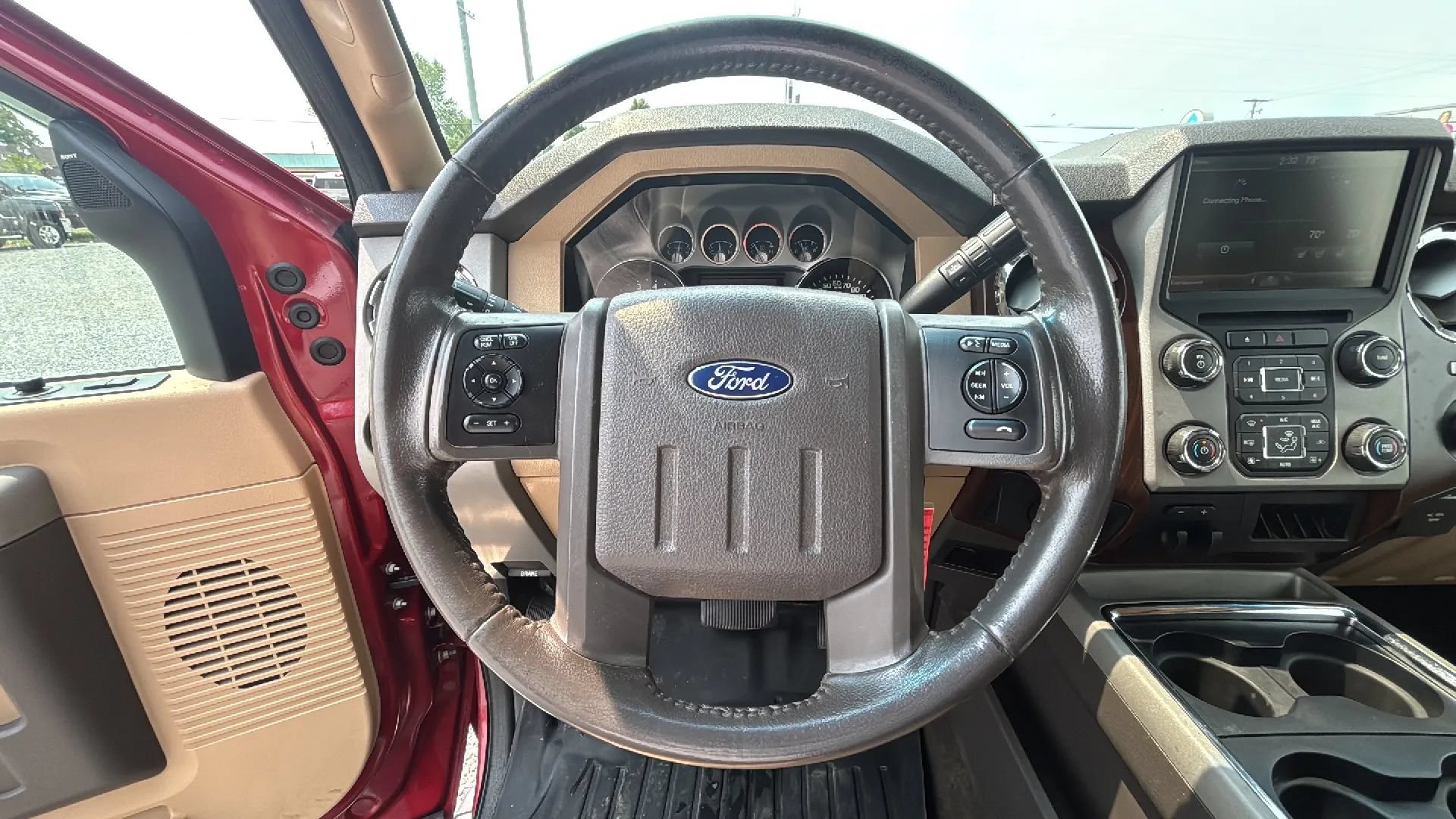 Used 2016 Ford F250 Lariat w/ Lariat Ultimate Package AWD/4WD image 24