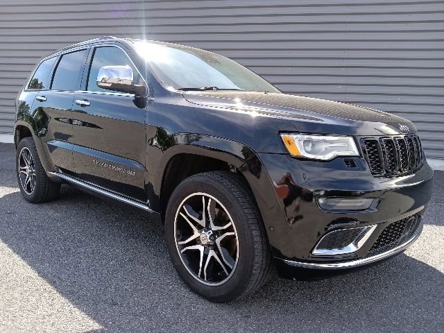 Used 2020 Jeep Grand Cherokee Summit AWD/4WD image 1