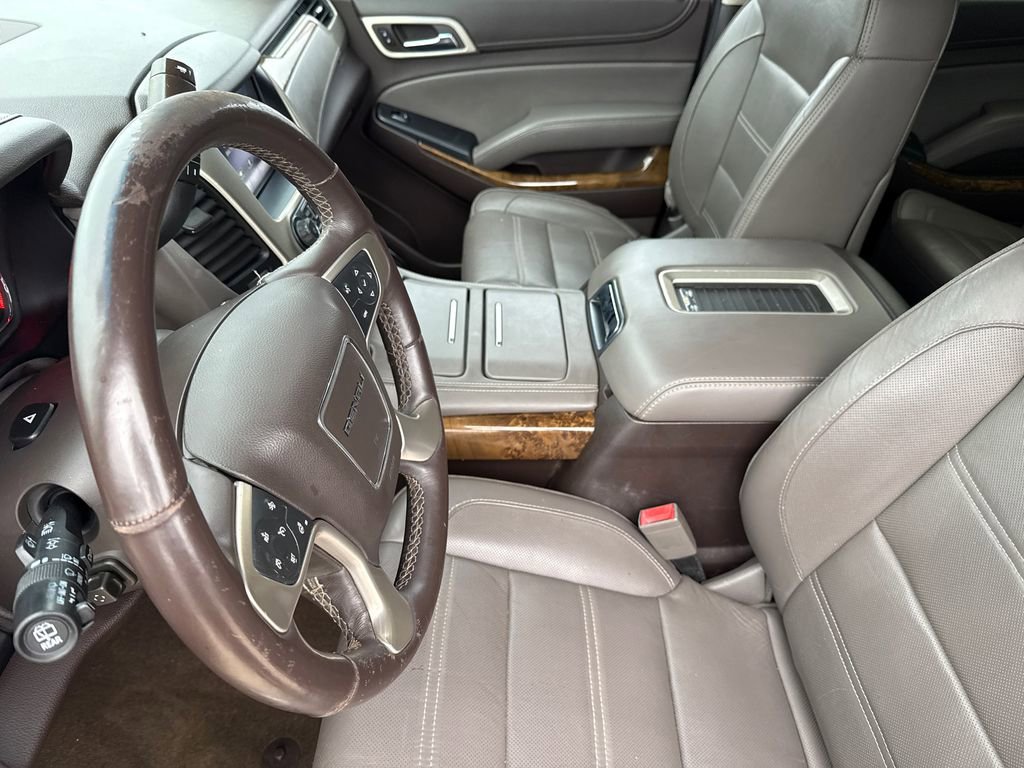 Used 2015 GMC Yukon XL Denali w/ Open Road Package AWD/4WD image 20