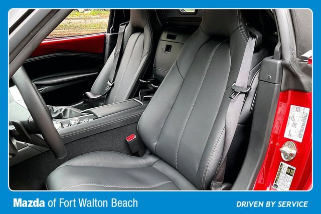 Used 2025 MAZDA MX-5 Miata Grand Touring RWD image 17