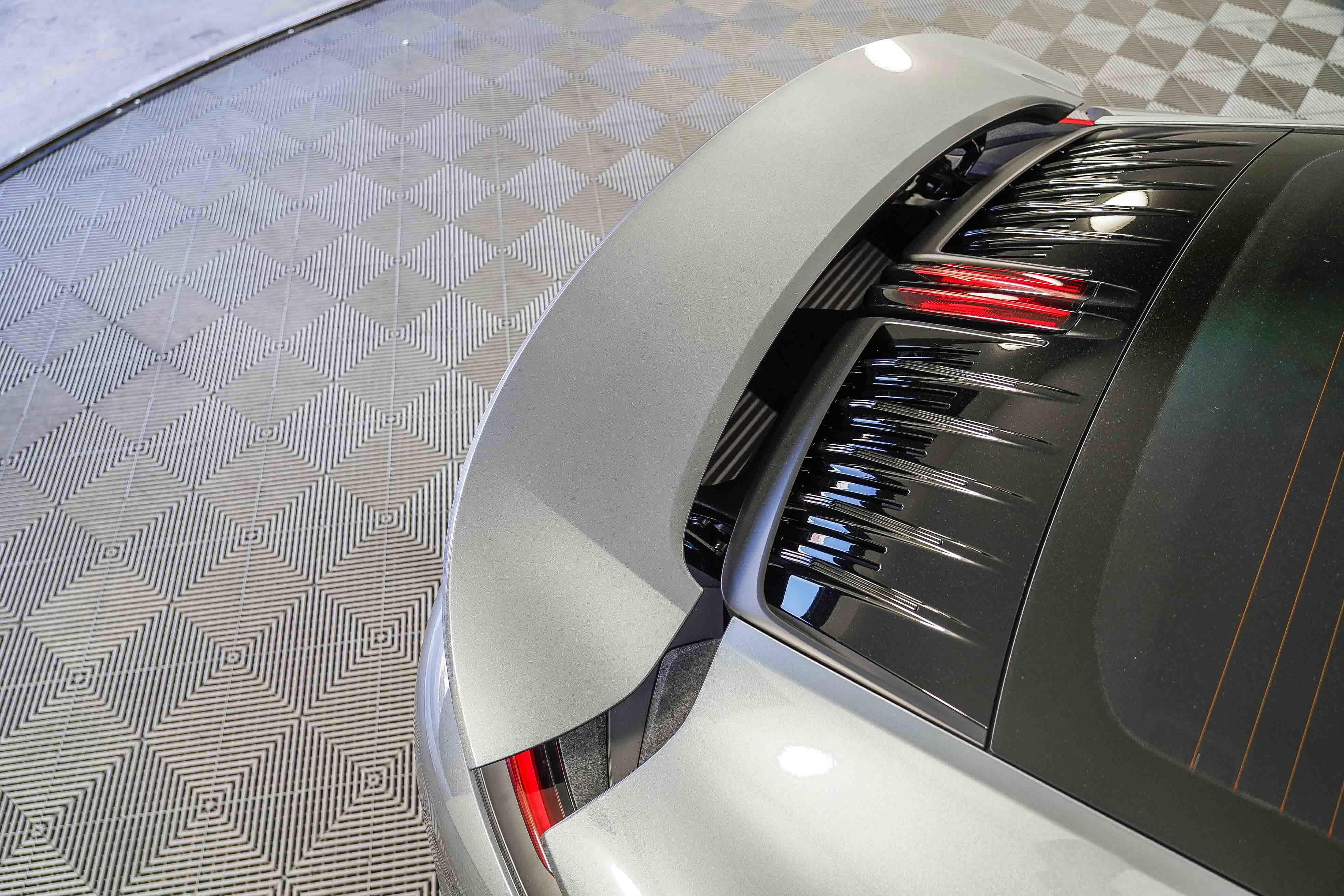 Used 2025 Porsche 911 Carrera image 15