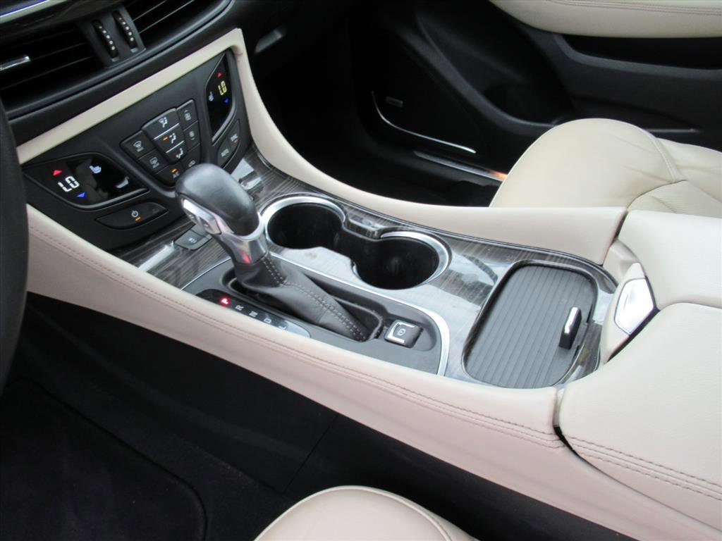 Used 2020 Buick Envision Premium image 17