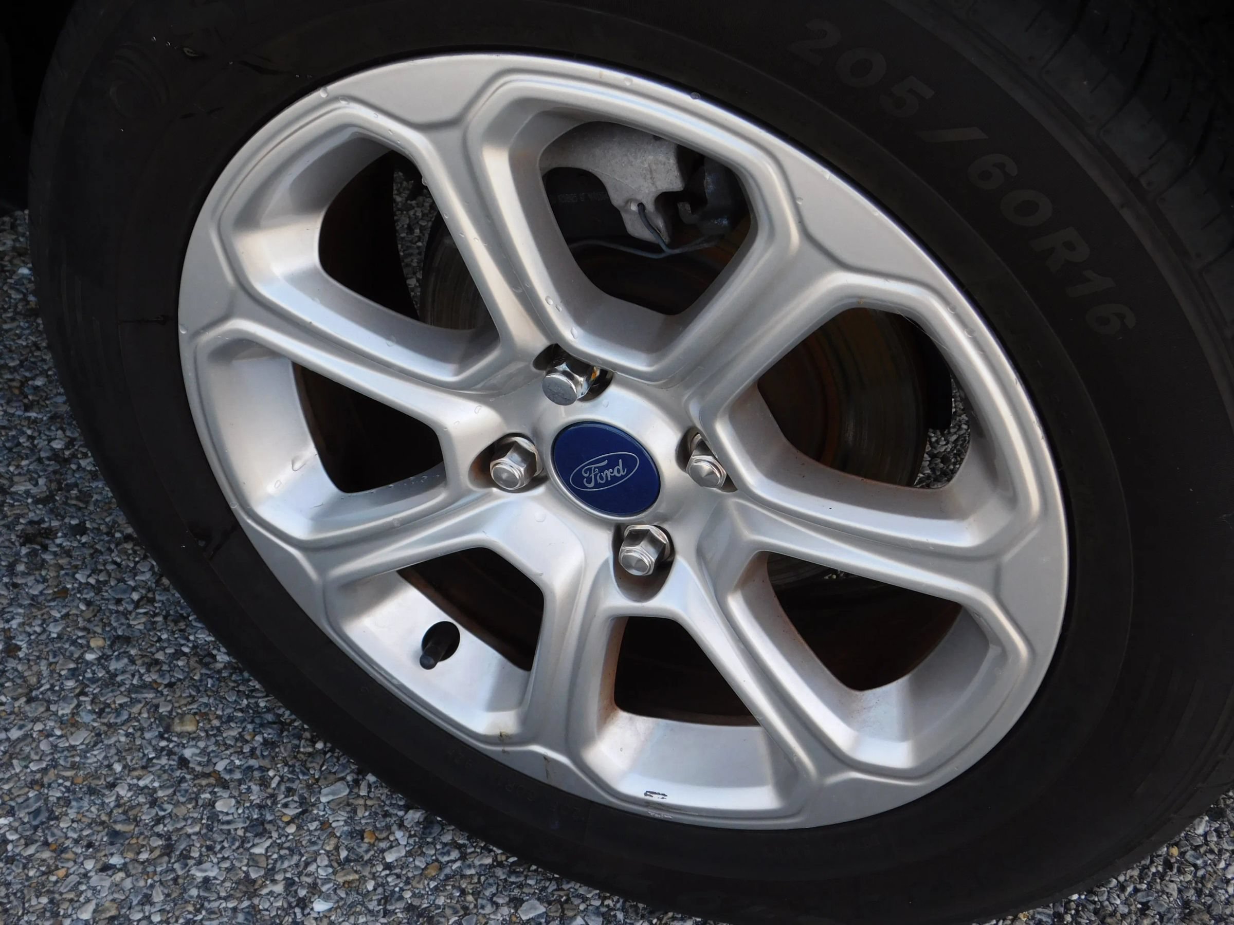 Used 2019 Ford EcoSport SE w/ SE Convenience Package FWD image 6