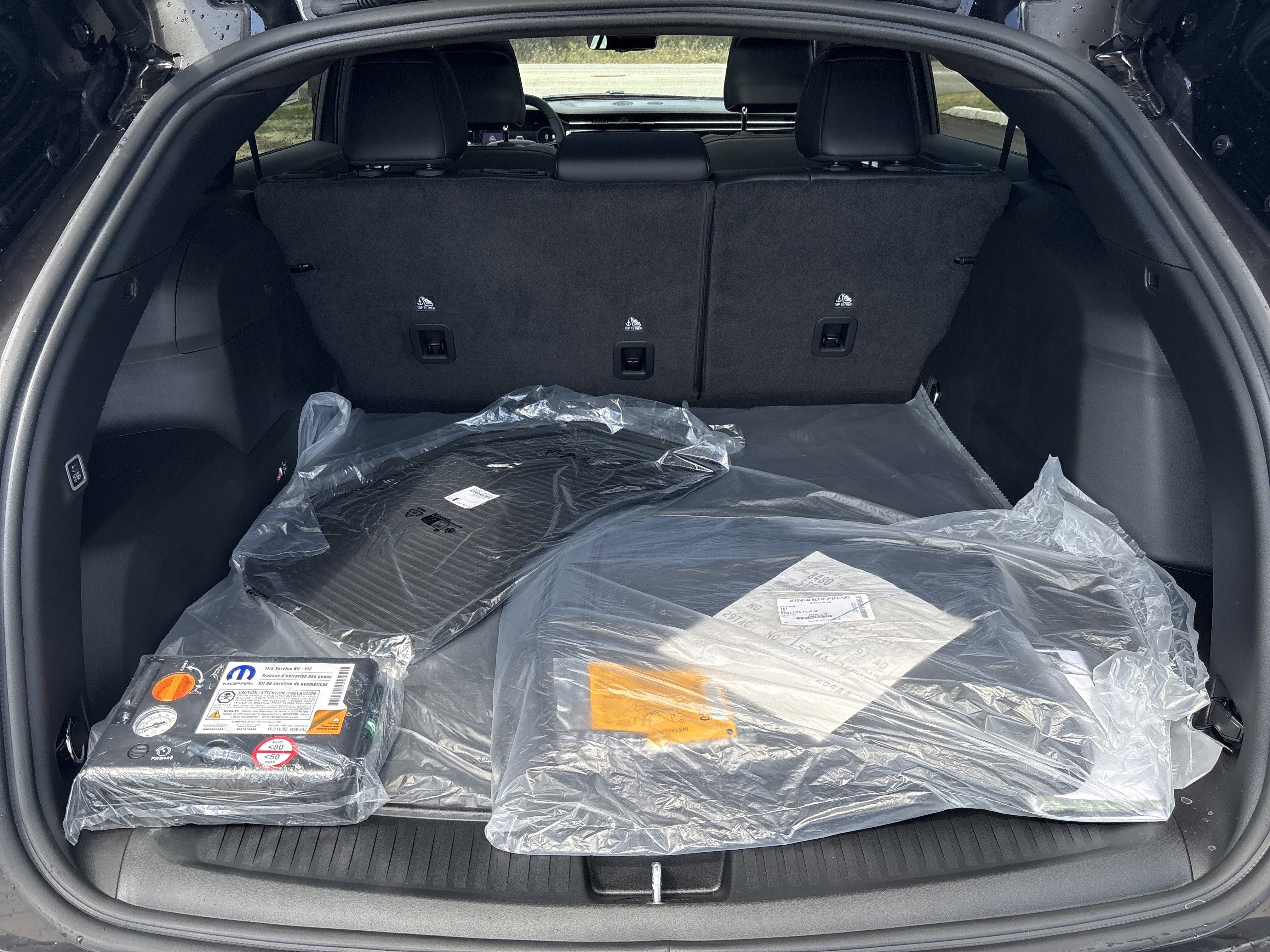 New 2025 Jeep Wagoneer Launch Edition w/ Trailer Tow Group image 13