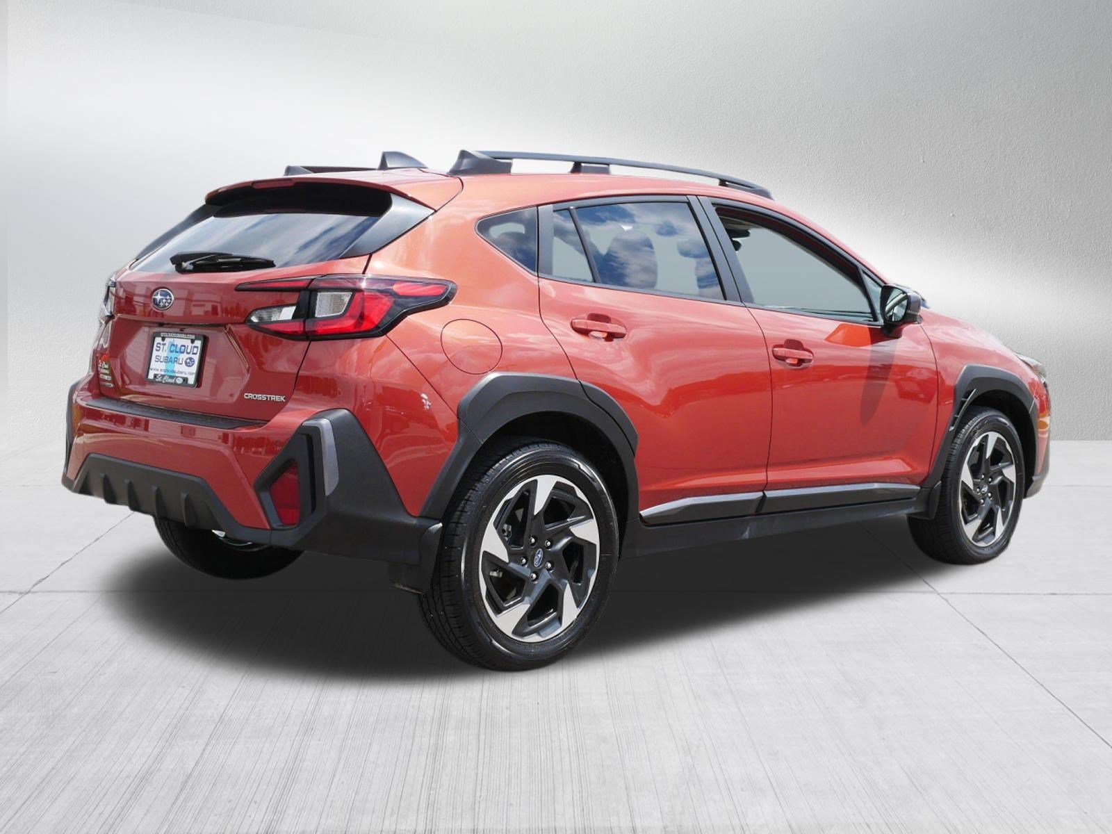 Used 2024 Subaru Crosstrek 2.5i Limited w/ Popular Package #3A AWD/4WD image 7