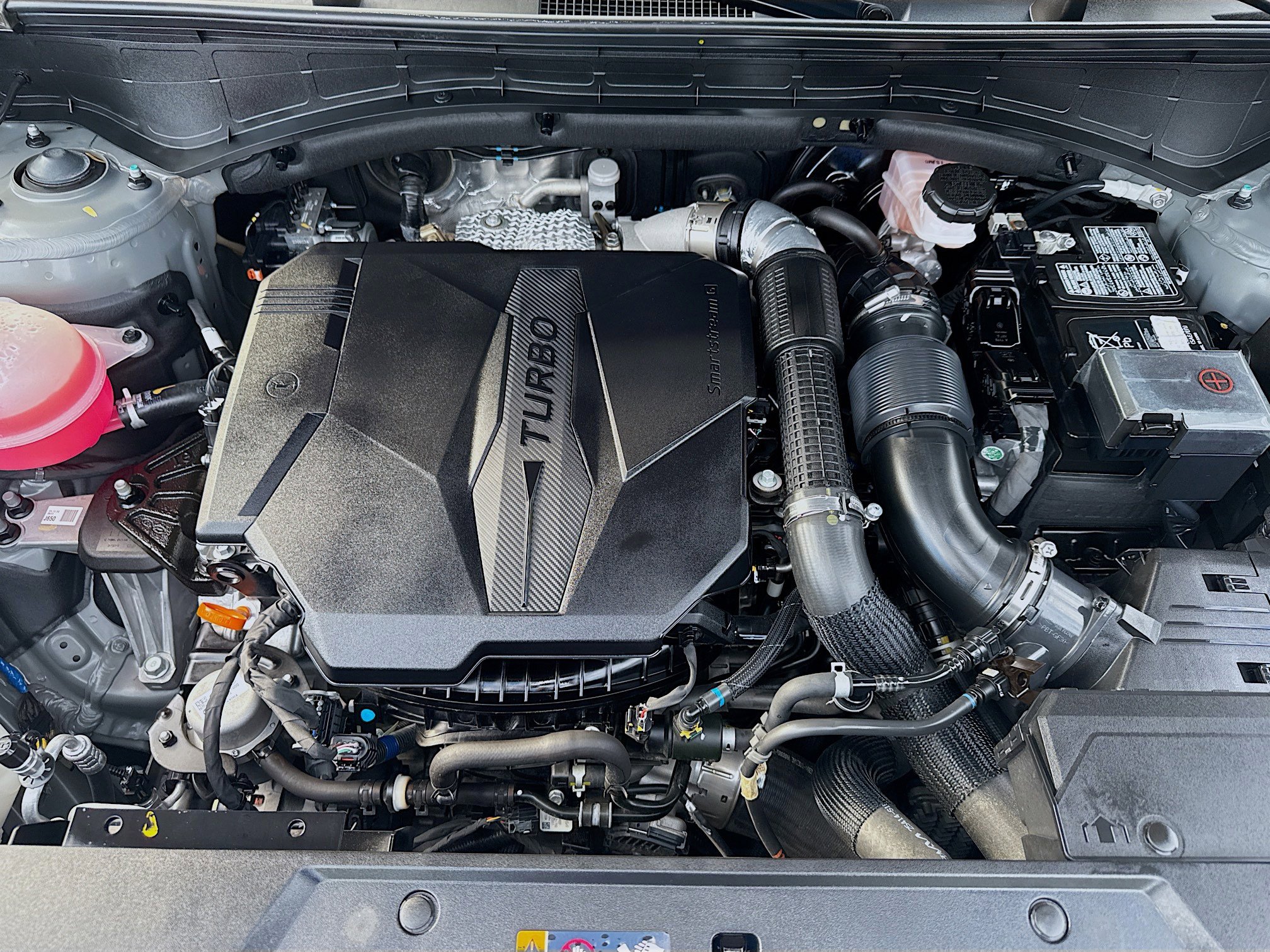 Used 2024 Hyundai Santa Fe Limited image 35