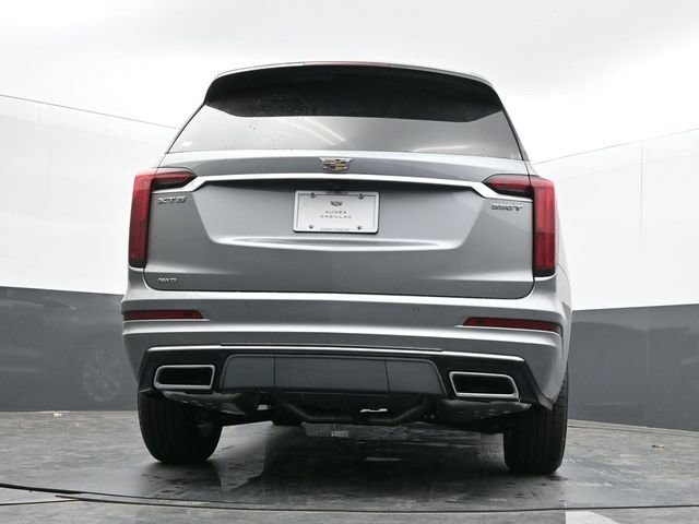 New 2025 Cadillac XT6 Luxury image 43