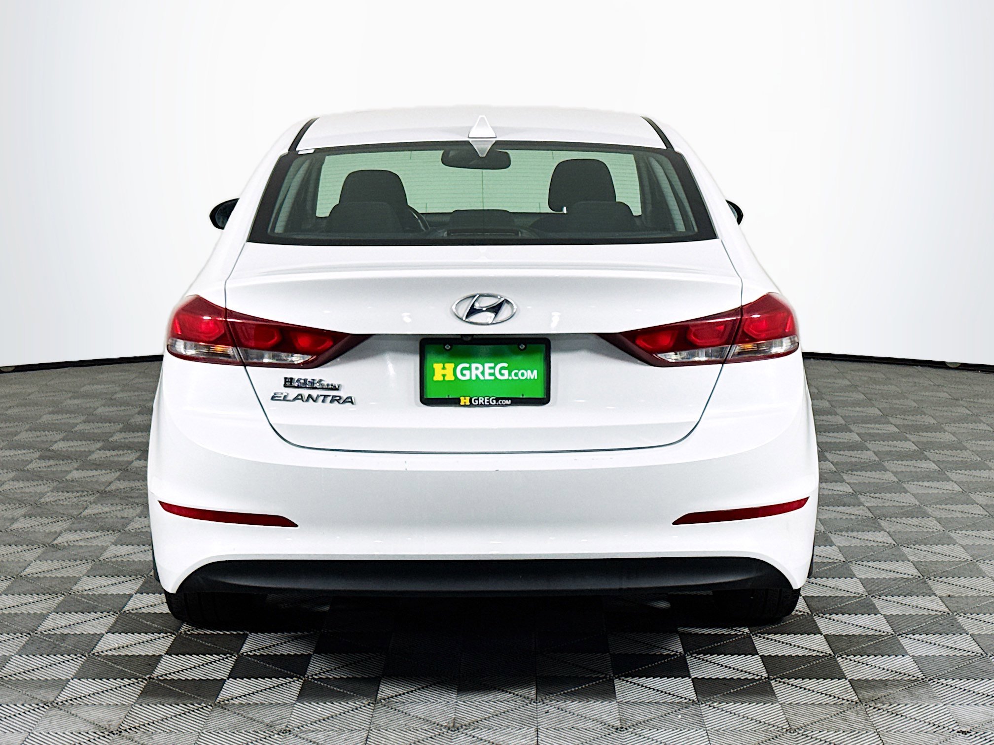 Used 2018 Hyundai Elantra Value Edition FWD image 8