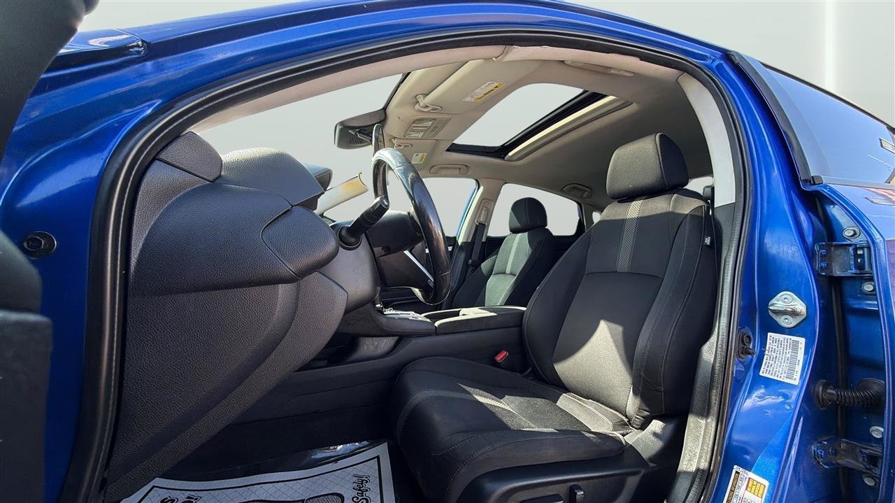 Used 2020 Honda Civic EX image 32