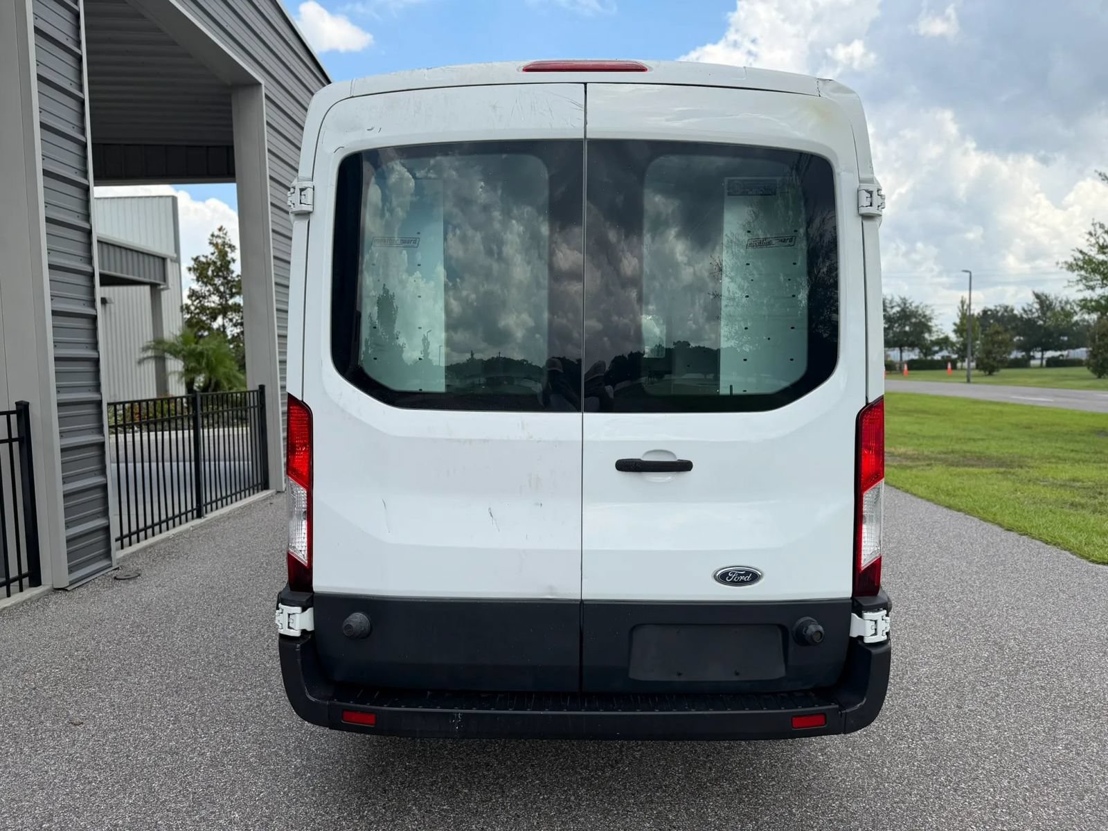 Used 2015 Ford Transit 150 148 Medium Roof w/ Interior Upgrade Package RWD image 8