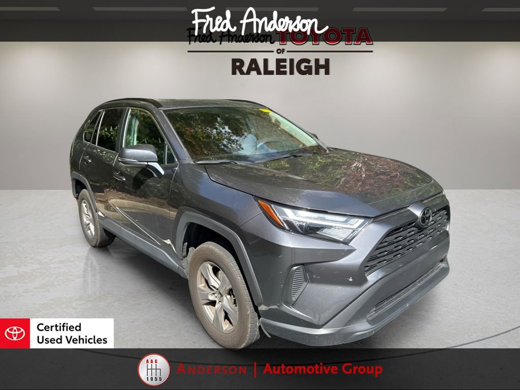 Used 2024 Toyota RAV4 XLE image 1