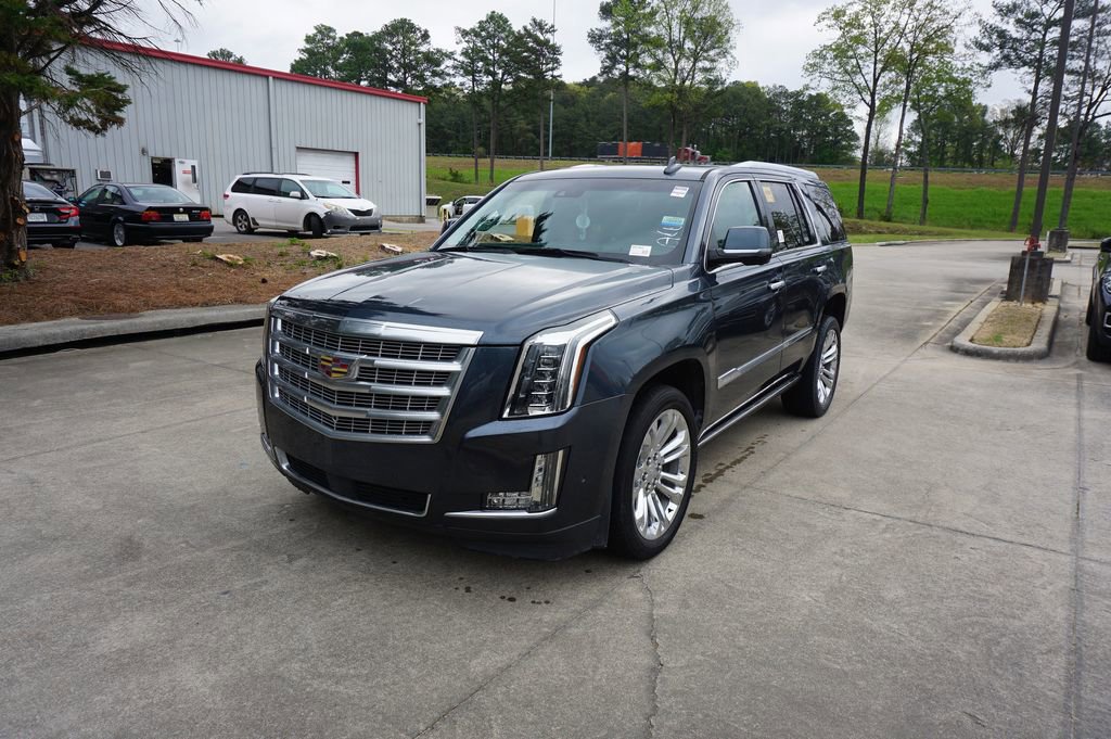 Used 2019 Cadillac Escalade Premium Luxury w/ LPO, Radiant Package image 27