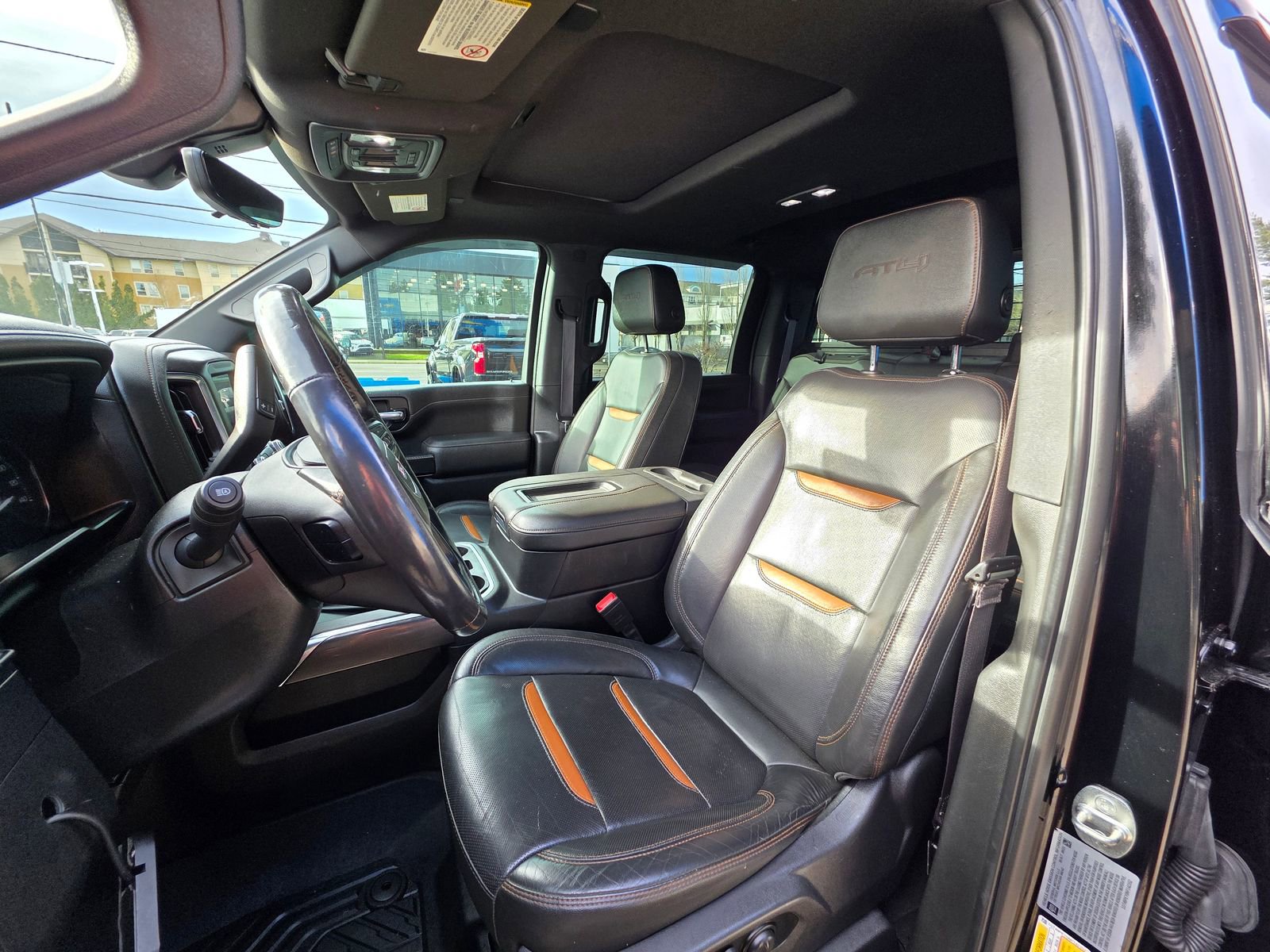 Used 2022 GMC Sierra 2500 AT4 w/ AT4 Premium Plus Package image 11